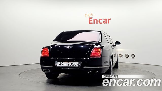 Bentley Flying Spur 2013 — photo 4