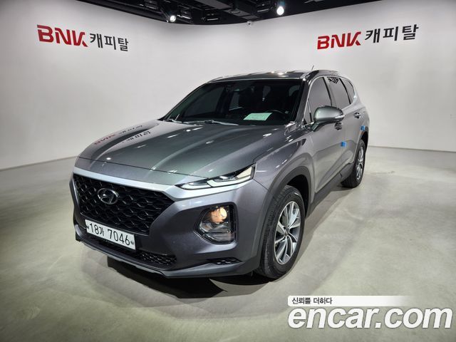 Hyundai Santafe 2019 — photo 1