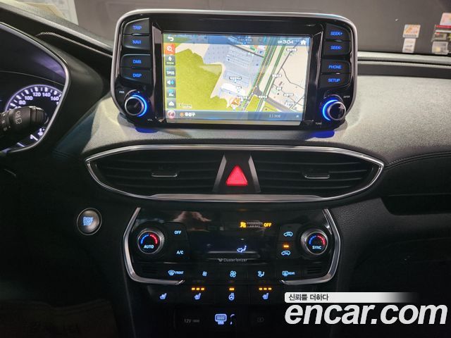 Hyundai Santafe 2019 — photo 12
