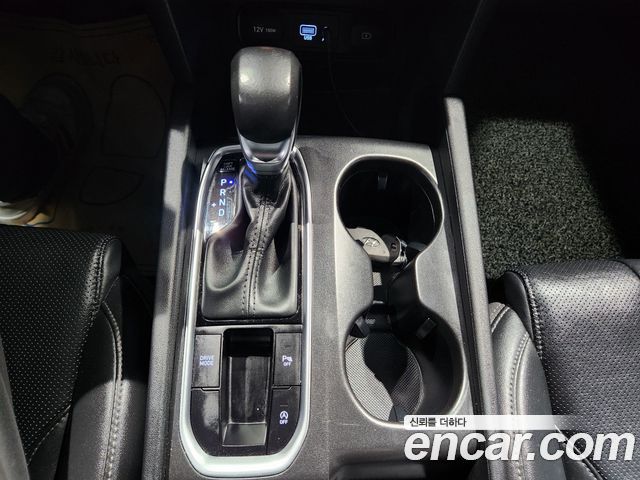 Hyundai Santafe 2019 — photo 13
