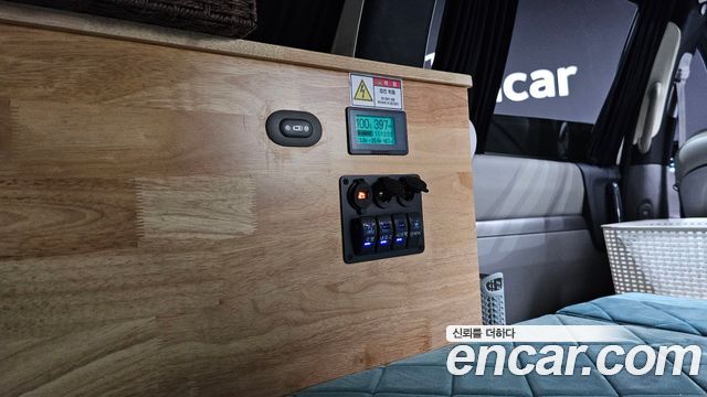 Kia Canival 2013 — photo 11