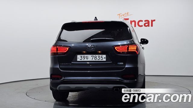Kia Sorento 2019 — photo 4