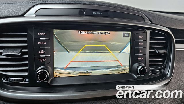 Kia Sorento 2019 — photo 14