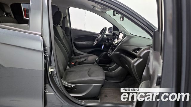 Chevrolet Korea Spark 2017 — photo 11