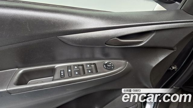 Chevrolet Korea Spark 2017 — photo 19