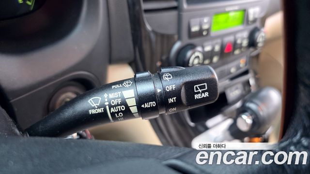 Kia Canival 2010 — photo 16