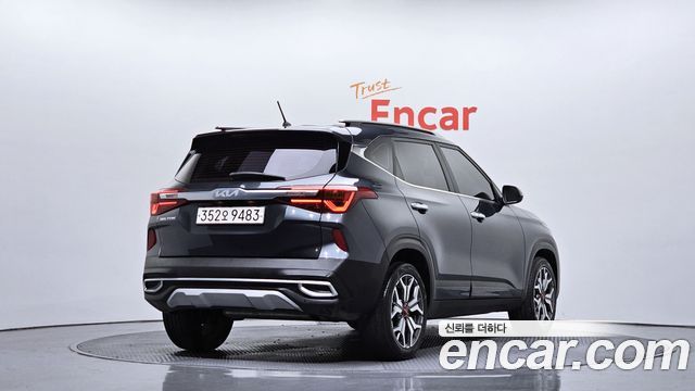 Kia Seltos 2023 — photo 2