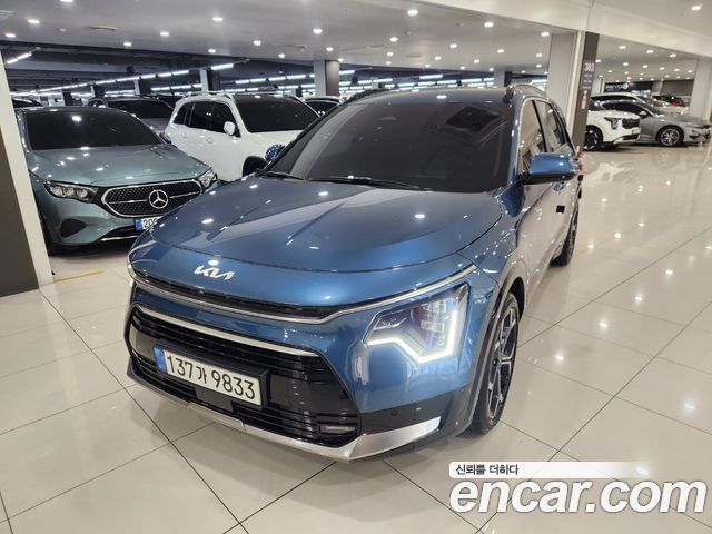 Kia Niro 2022 — photo 1