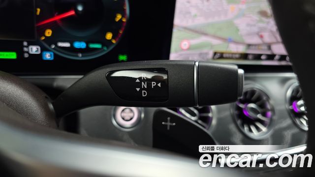 Mercedes-Benz CLS-Class 2021 — photo 9