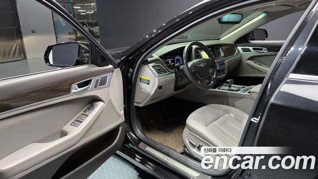 Genesis G80 2017 — photo 13