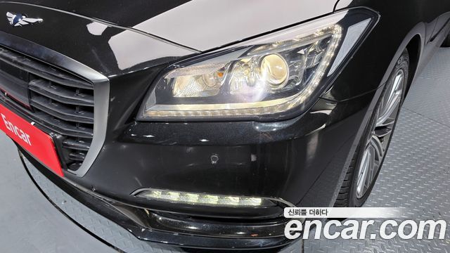 Genesis G80 2017 — photo 8