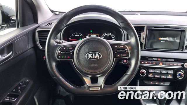 Kia Sportage 2016 — photo 12