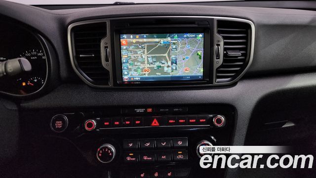 Kia Sportage 2016 — photo 15