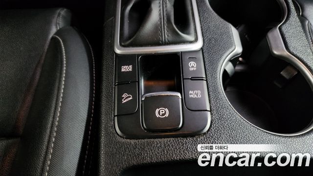 Kia Sportage 2016 — photo 18