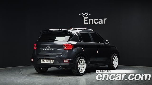 Hyundai Venue 2020 — photo 2