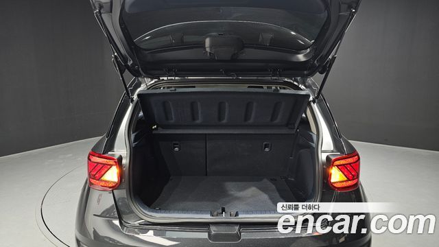 Hyundai Venue 2020 — photo 26