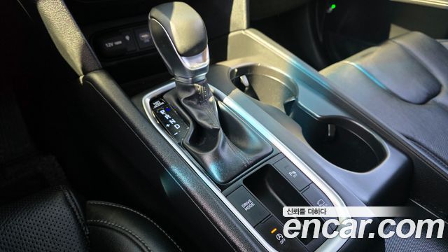 Hyundai Santafe 2019 — photo 9