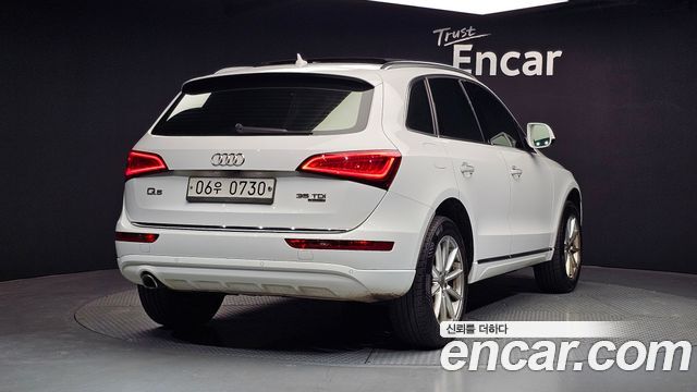 Audi Q5 2016 — photo 2