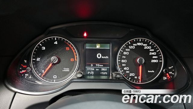 Audi Q5 2016 — photo 8