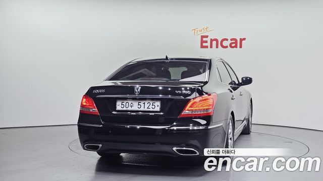 Hyundai Equus 2010 — photo 4