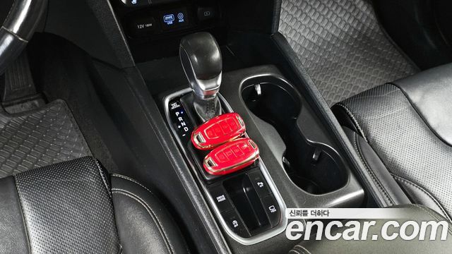 Hyundai Santafe 2019 — photo 12