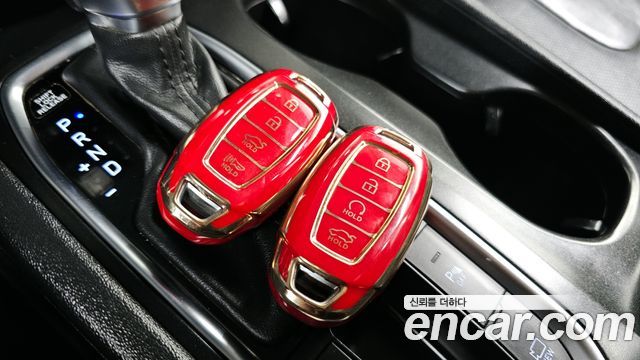 Hyundai Santafe 2019 — photo 26
