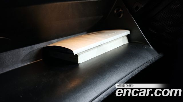 Hyundai Santafe 2019 — photo 31