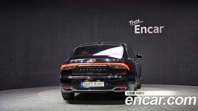 Hyundai Grandeur 2022 — photo 4