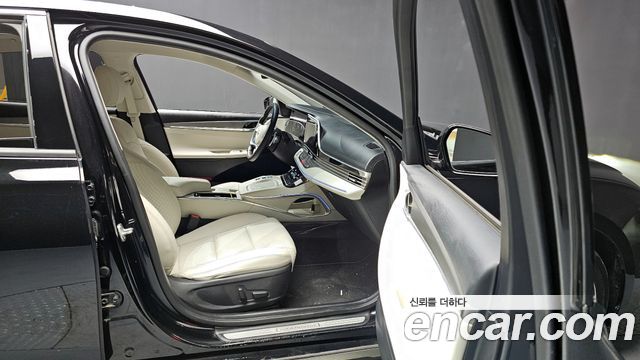 Hyundai Grandeur 2022 — photo 16
