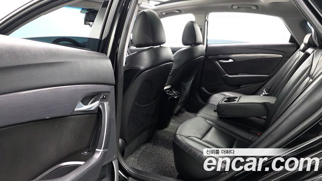 Hyundai i40 2013 — photo 11
