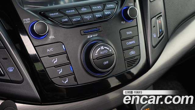 Hyundai i40 2013 — photo 17