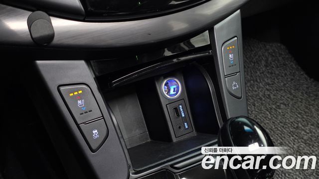 Hyundai i40 2013 — photo 18