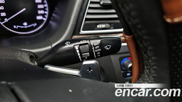 Hyundai Genesis 2016 — photo 18