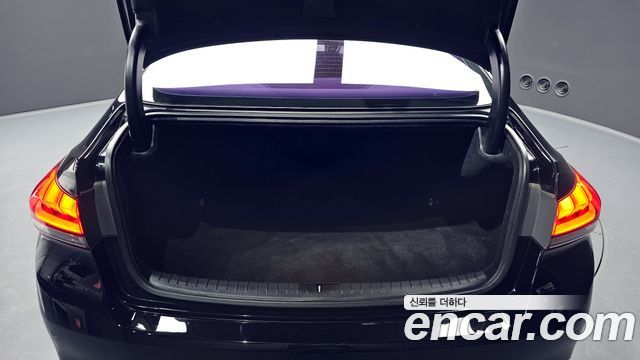 Hyundai Genesis 2016 — photo 20