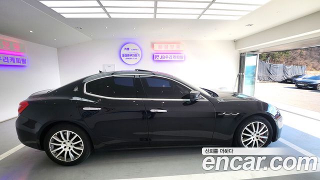 Maserati Ghibli 2014 — photo 8