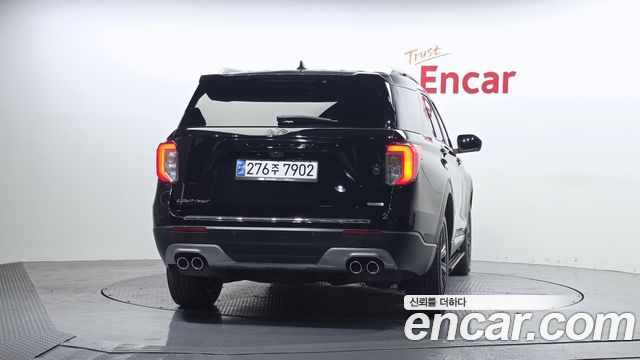 Ford Explorer 2021 — photo 4