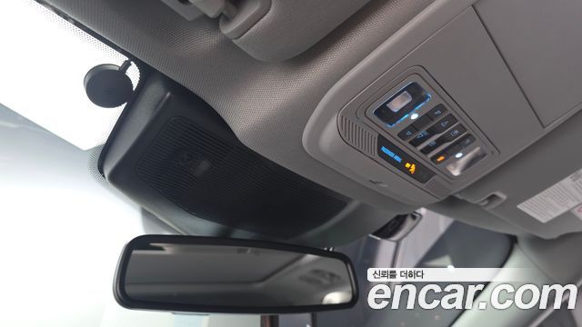 Ford Explorer 2021 — photo 24