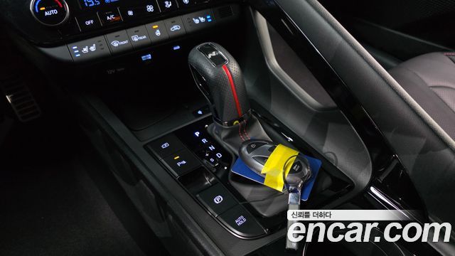 Hyundai AVANTE 2025 — photo 9