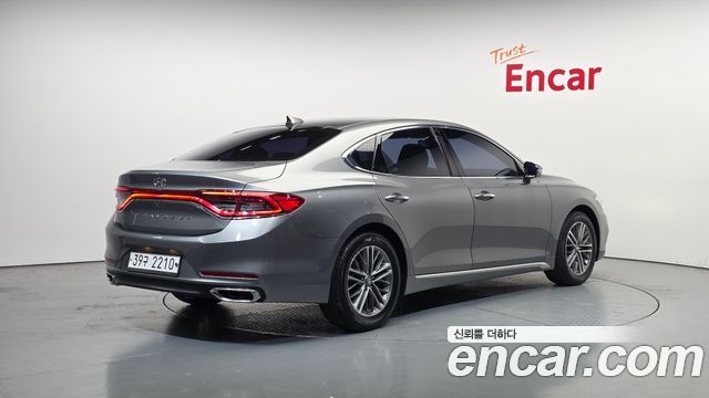 Hyundai Grandeur 2017 — photo 2