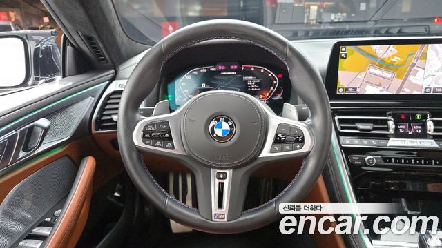 BMW 8-Series 2023 — photo 19