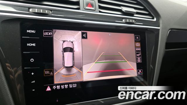 Volkswagen Tiguan 2021 — photo 21