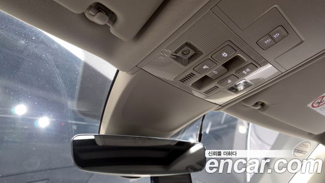 Volkswagen Tiguan 2021 — photo 25