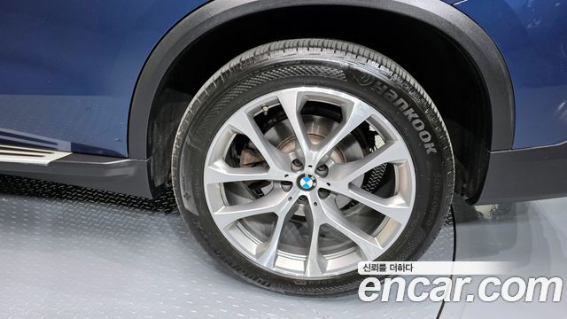 BMW X5 2020 — photo 7