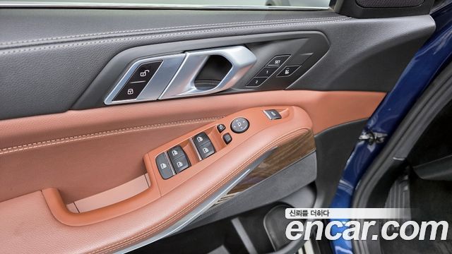 BMW X5 2020 — photo 30