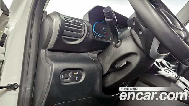Hyundai Casper 2023 — photo 21