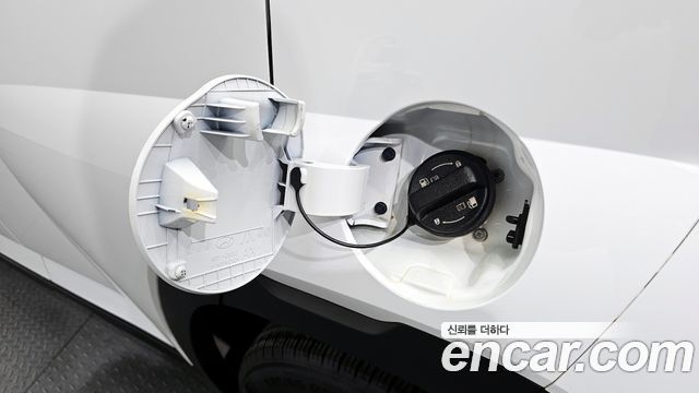 Hyundai Casper 2023 — photo 16