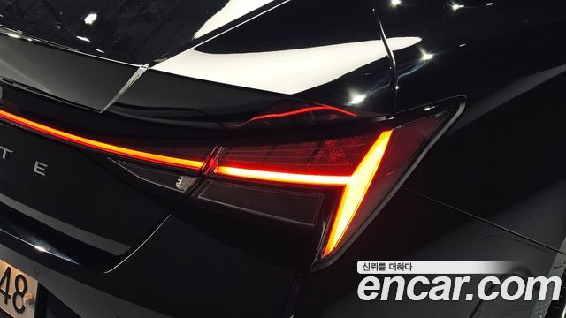 Hyundai AVANTE 2021 — photo 9