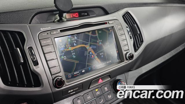 Kia Sportage 2015 — photo 12