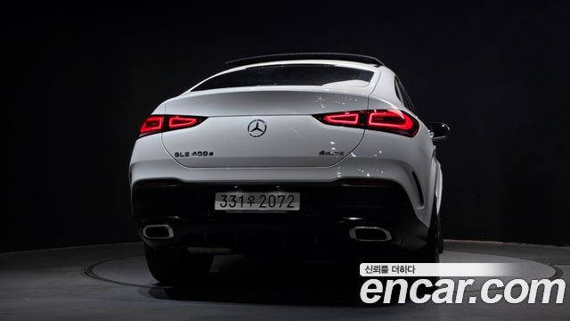 Mercedes-Benz GLE-Class 2022 — photo 4