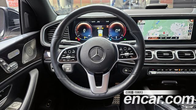 Mercedes-Benz GLE-Class 2022 — photo 19